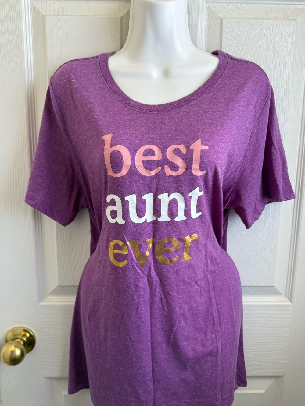 Celebrate! Mother's Day Purple Graphic Tee - XL BEST AUNT EVER